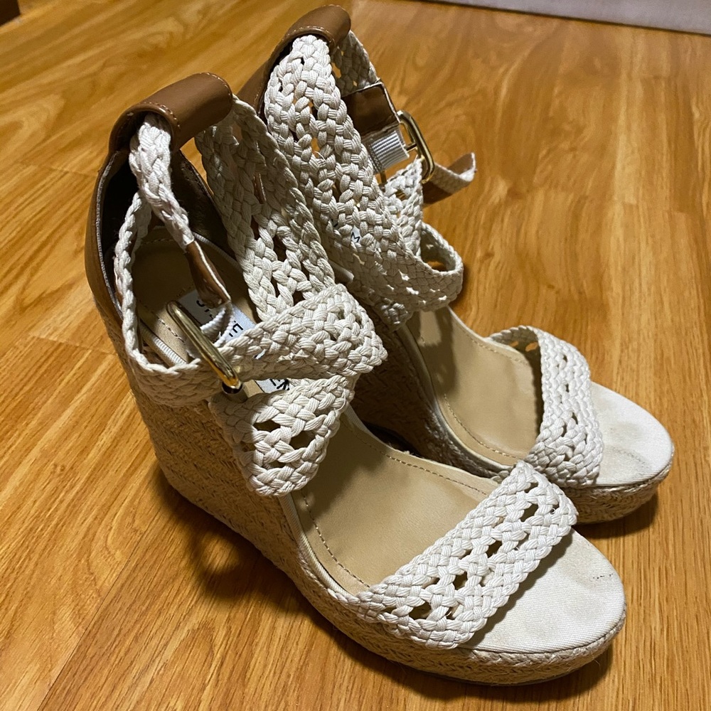 Steve Madden Wedges